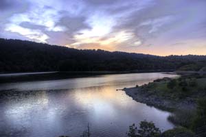 LakeSunset2_photomatix_thumb.jpg